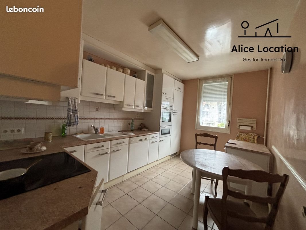 Appartement à louer, 92m², Thonon-les-Bains