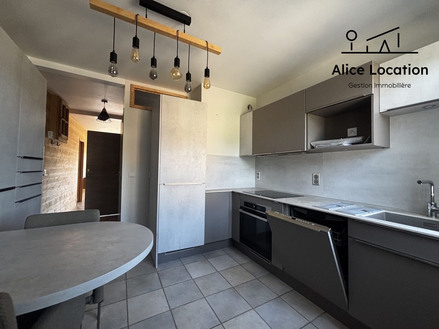 Appartement à louer, 42m², Neuvecelle