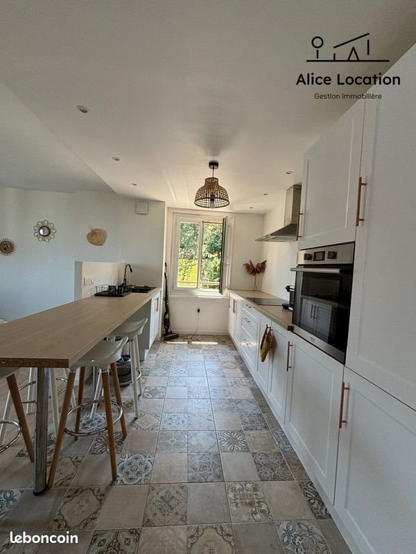 Appartement à louer, 74m², Evian-les-Bains