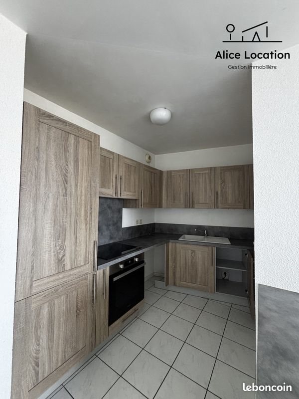 Appartement à louer, 46m², Évian-les-Bains