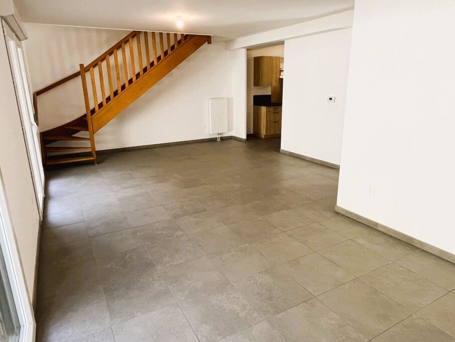 Maison à louer, 87m², Saint-Saulve