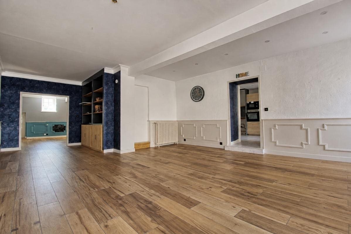 Maison à vendre, 171m², Sampans