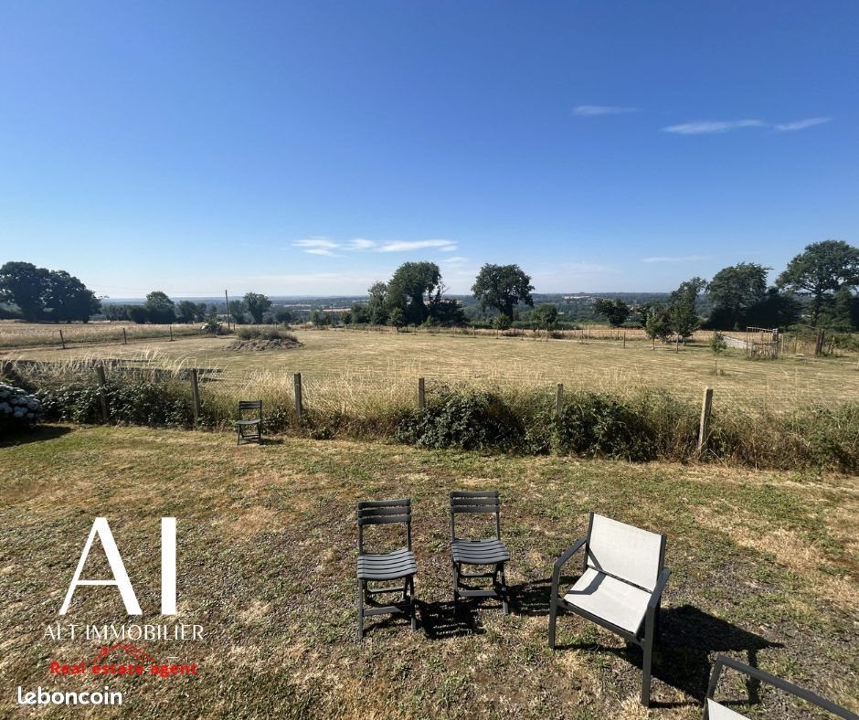 Maison à vendre, 81m², Pont-d'Ouilly