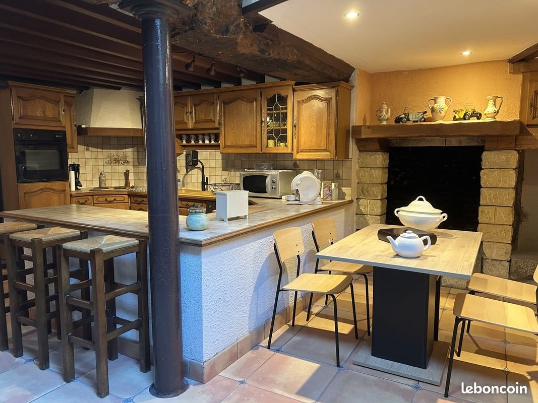 Maison à vendre, 150m², Pont-d'Ouilly