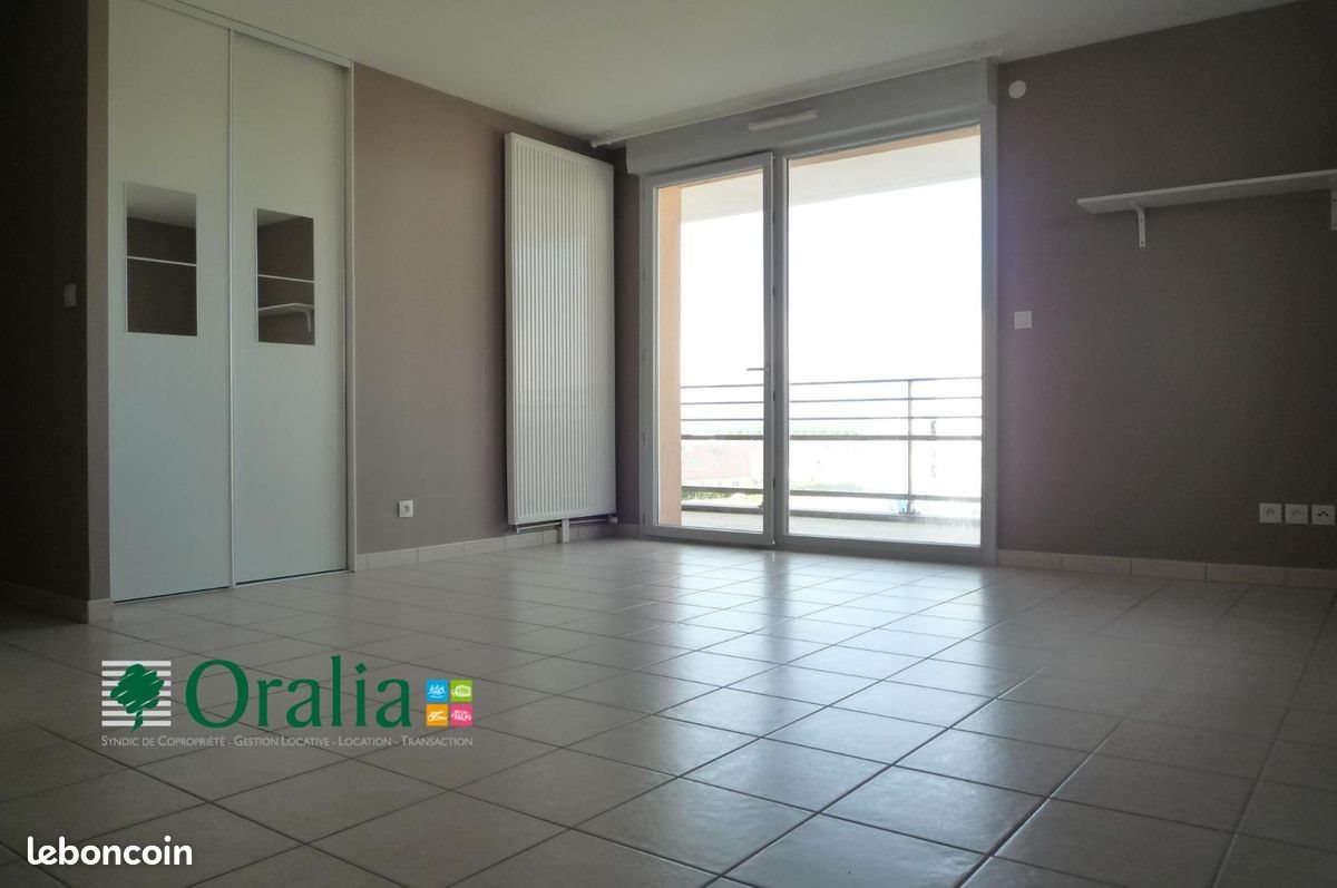 Appartement à louer, 51m², Saint-Apollinaire