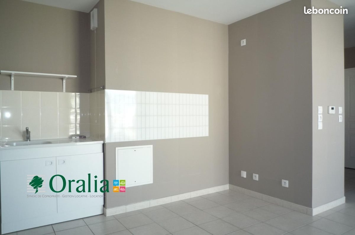 Appartement à louer, 51m², Saint-Apollinaire