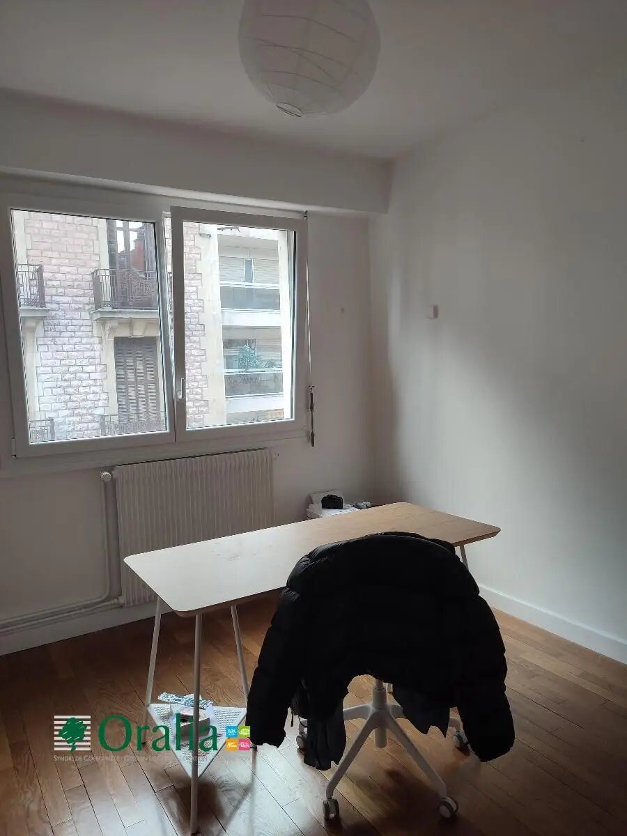 Appartement à louer, 43m², Dijon