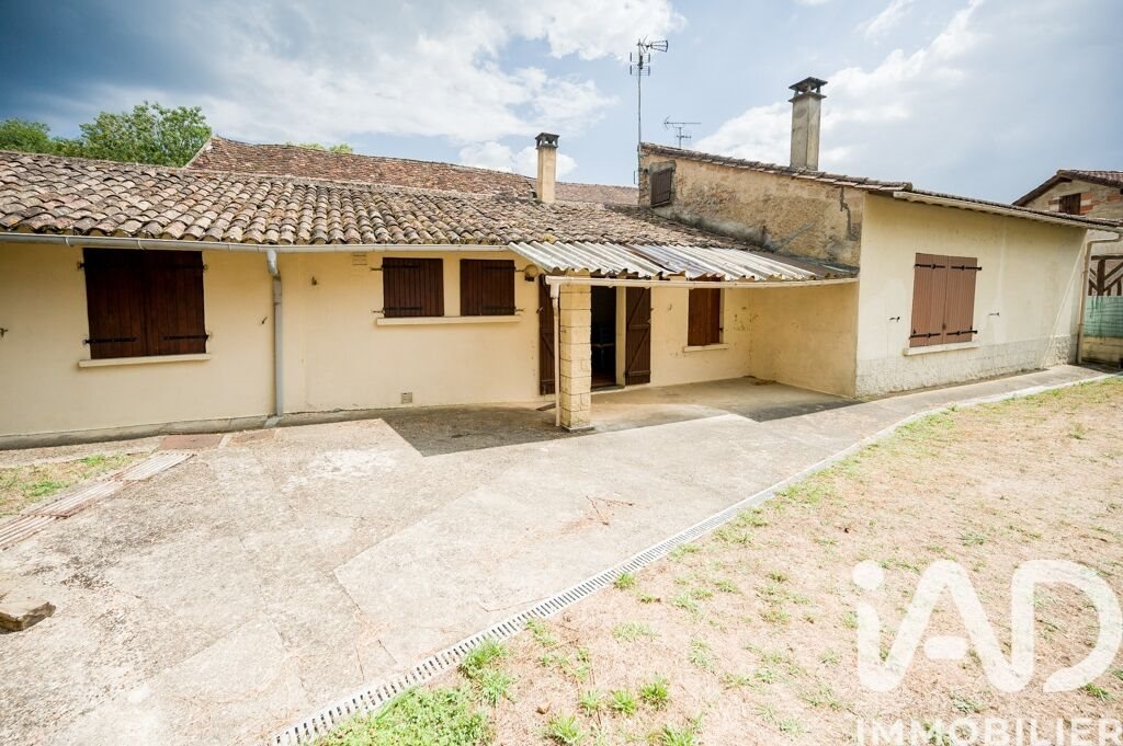 Maison à vendre, 107m², Saint-Martial-d'Artenset