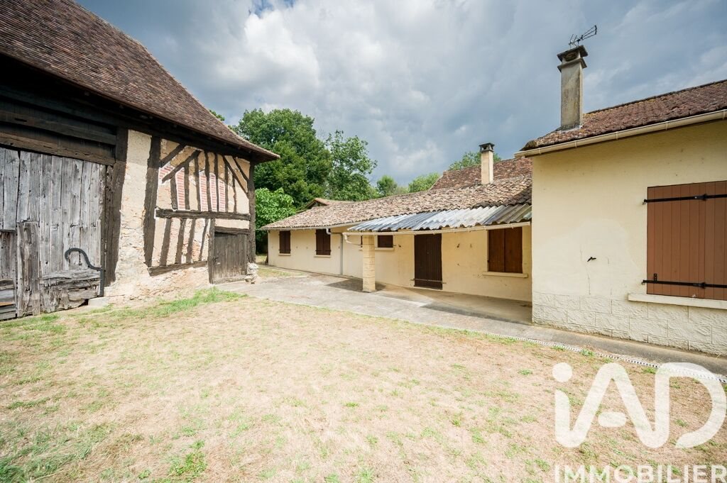 Maison à vendre, 107m², Saint-Martial-d'Artenset