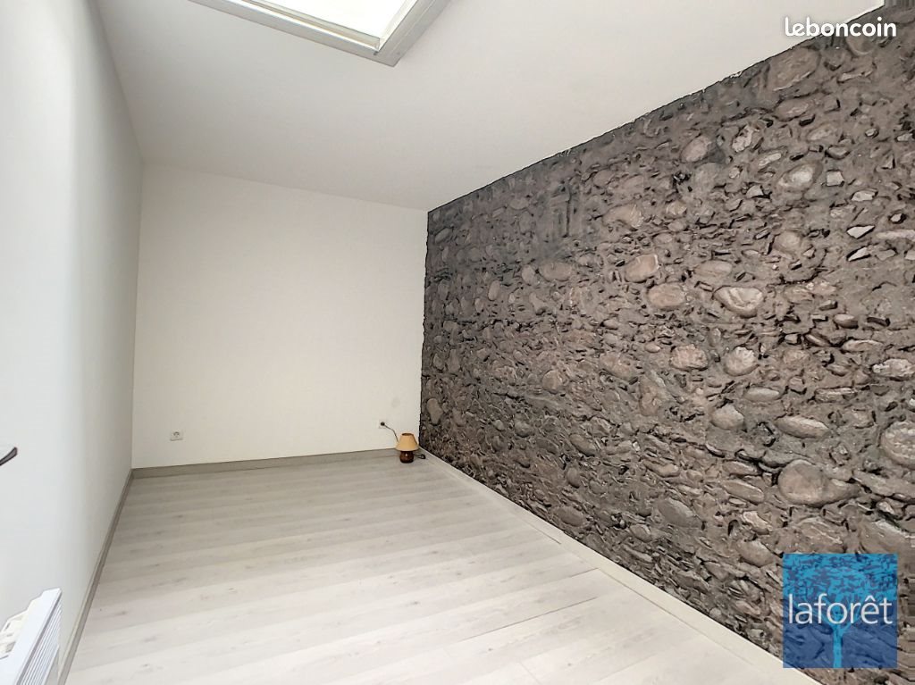 Appartement à louer, 61m², Millas
