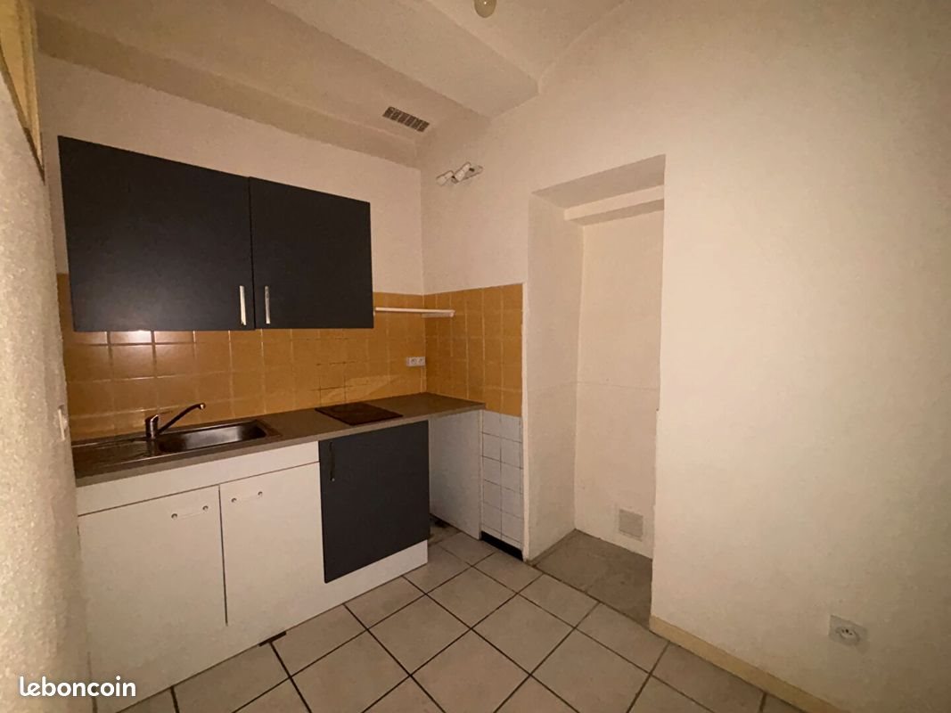 Appartement à louer, 20m², Thuir