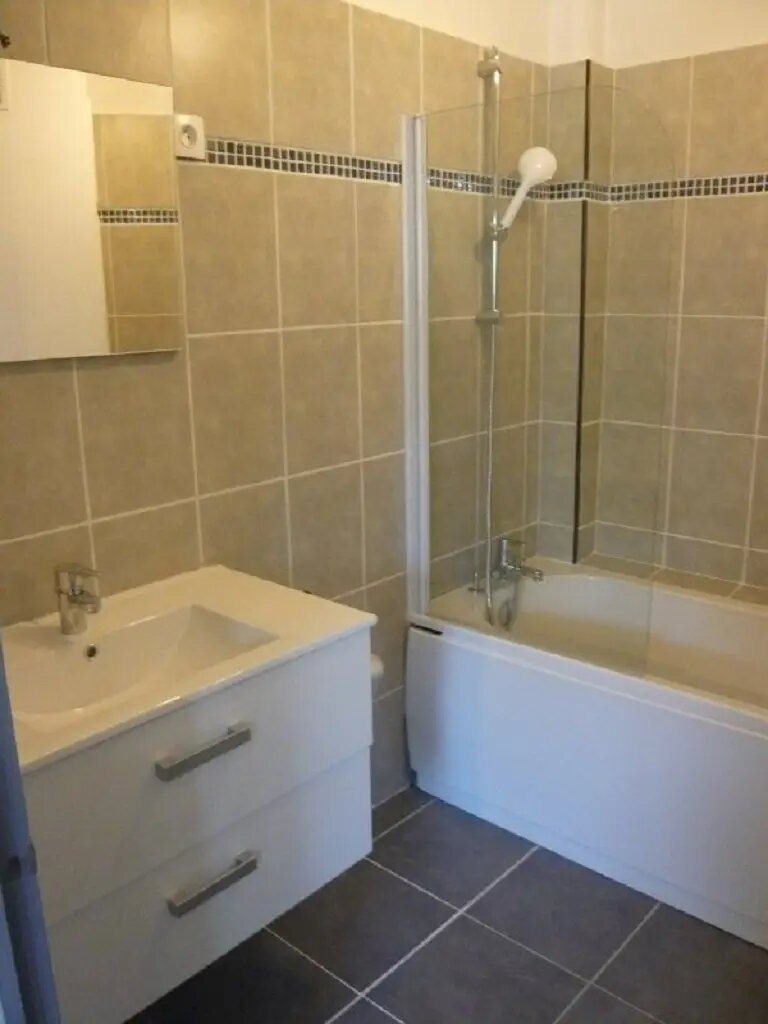 Appartement à louer, 46m², Bagnols-sur-Cèze
