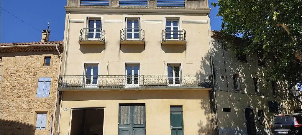 Maison à louer, 252m², Tresques