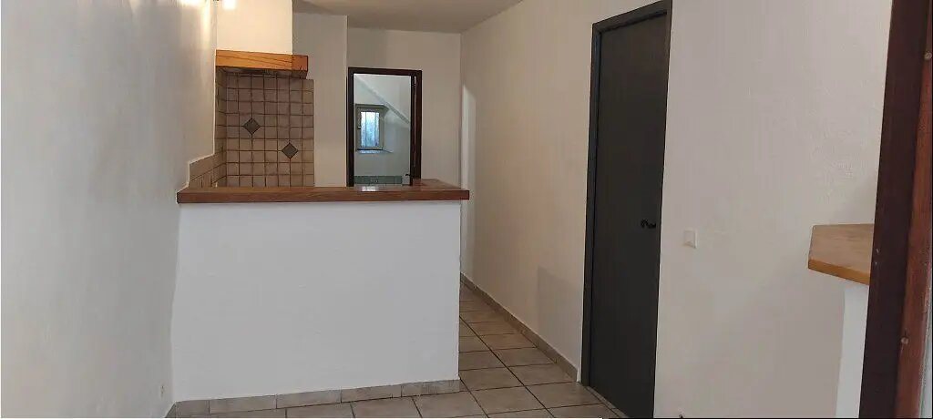 Appartement à louer, 16m², Bagnols-sur-Cèze