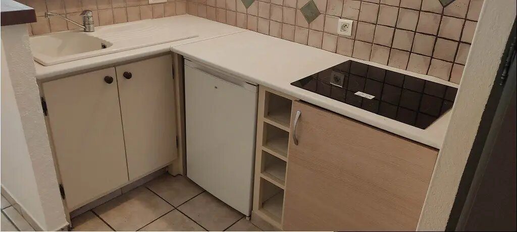 Appartement à louer, 16m², Bagnols-sur-Cèze