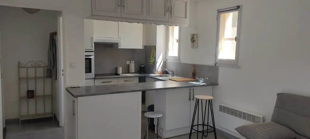 Appartement à louer, 25m², Bagnols-sur-Cèze