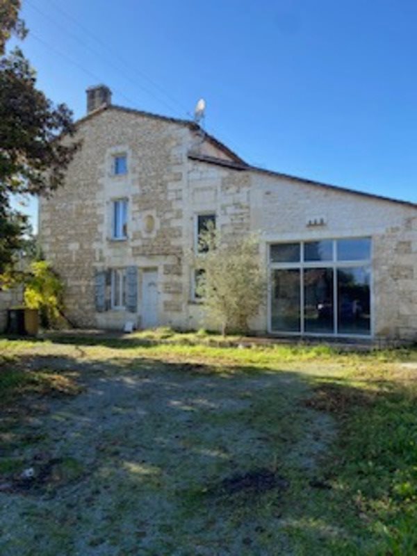 Maison à vendre, 234m², Vindelle