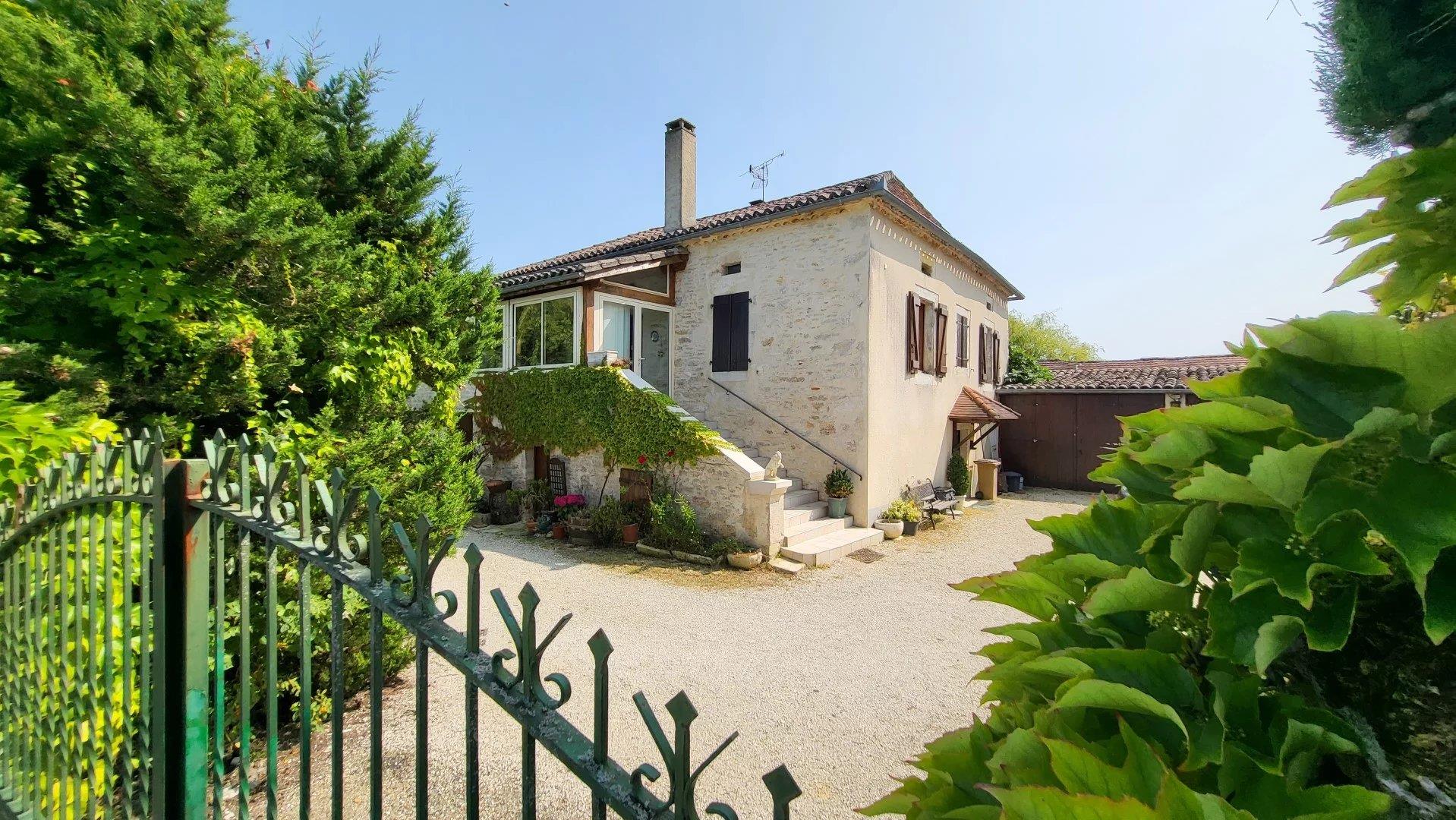 Maison à vendre, 105m², Trespoux-Rassiels
