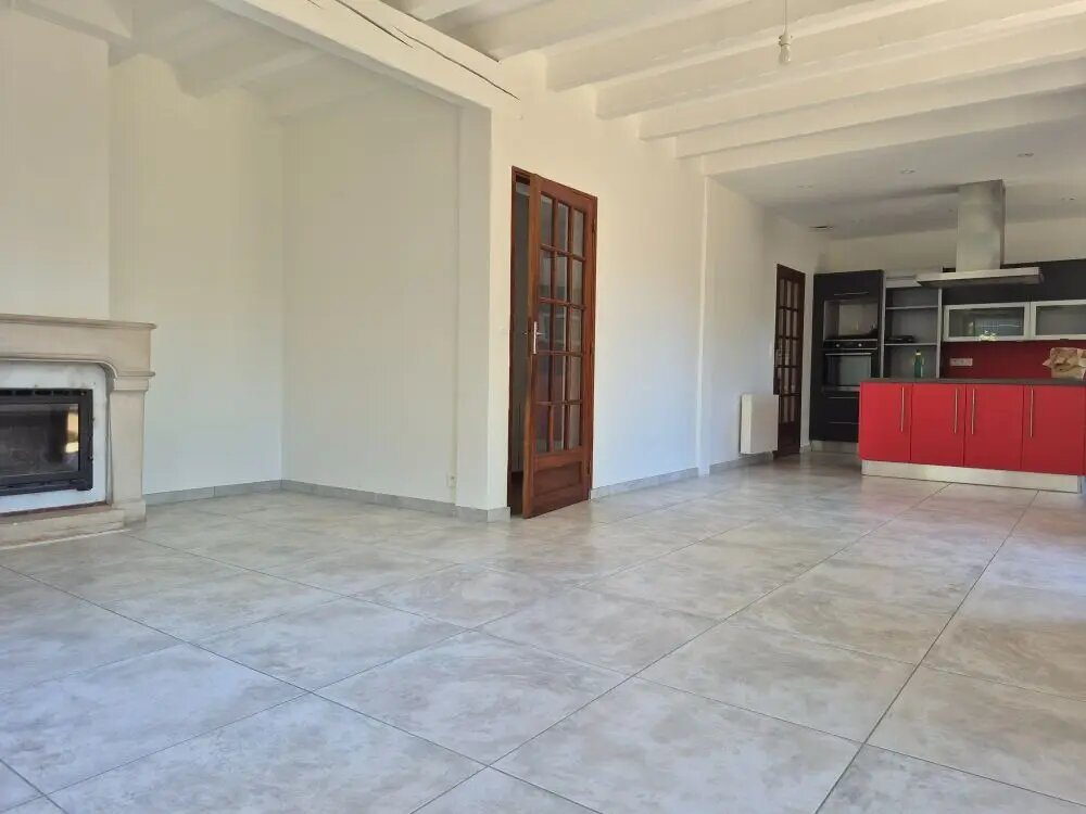 Maison à louer, 110m², Smarves