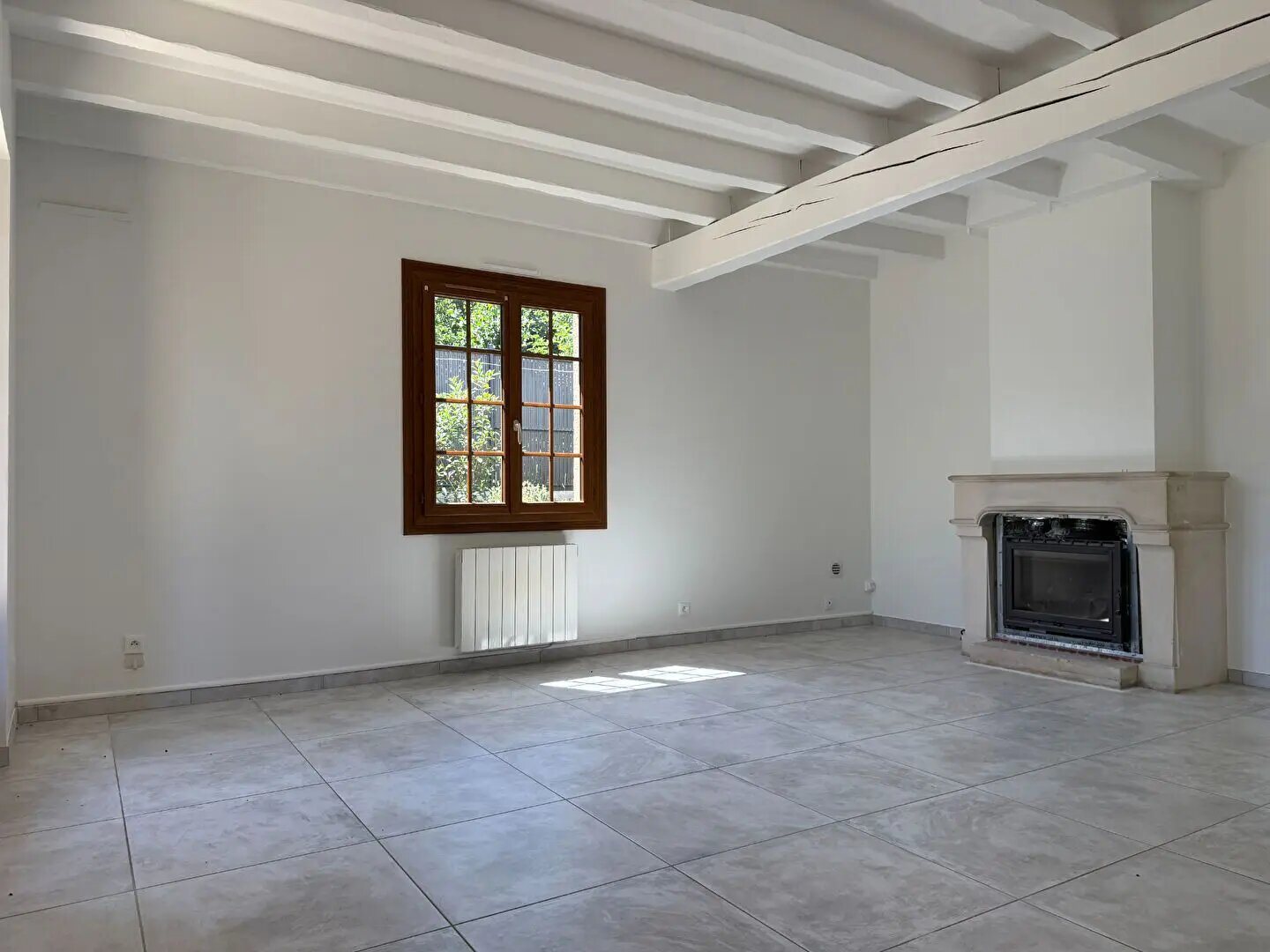 Maison à louer, 110m², Smarves