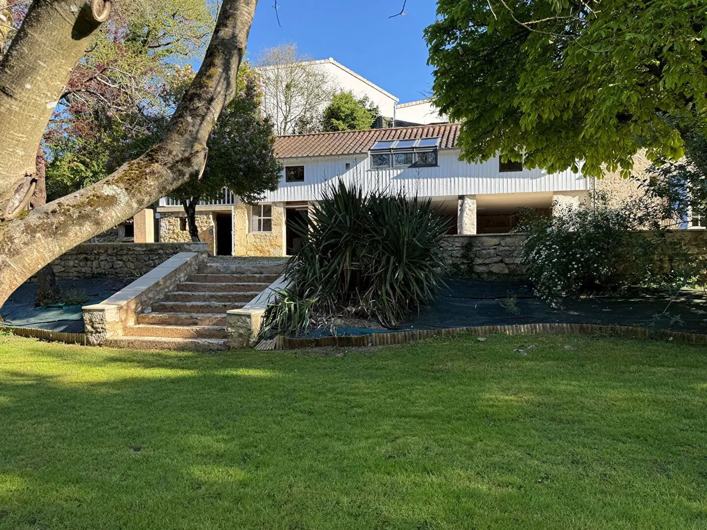 Maison à vendre, 166m², Nieuil-l'Espoir