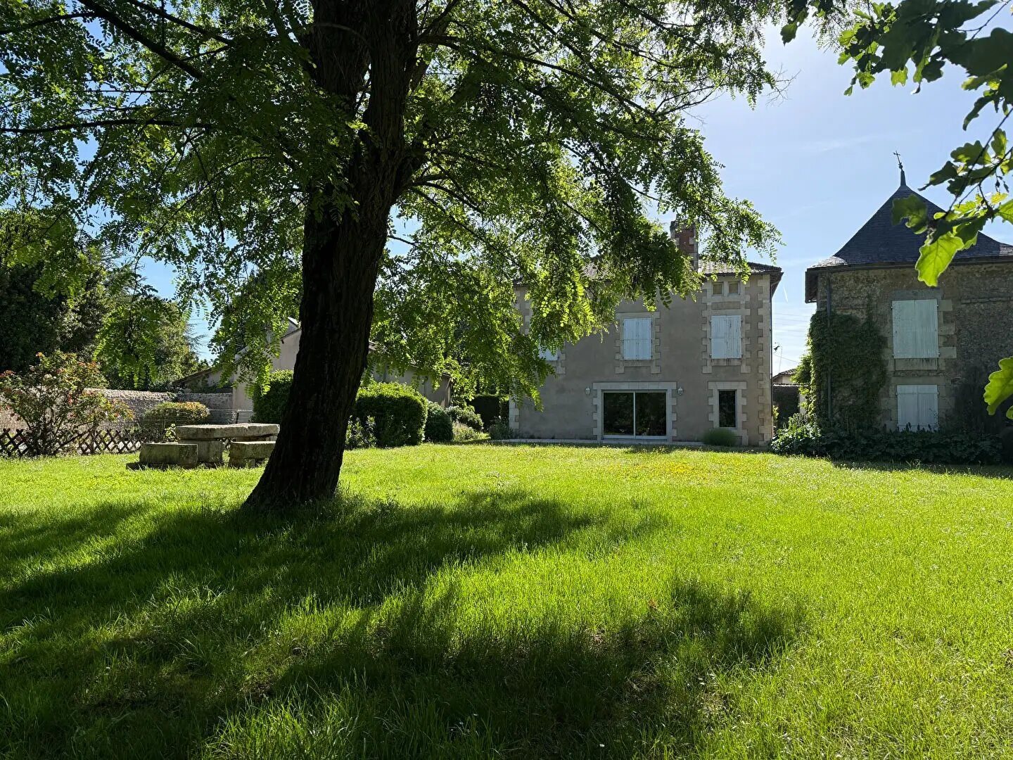Maison à vendre, 337m², La Villedieu-du-Clain
