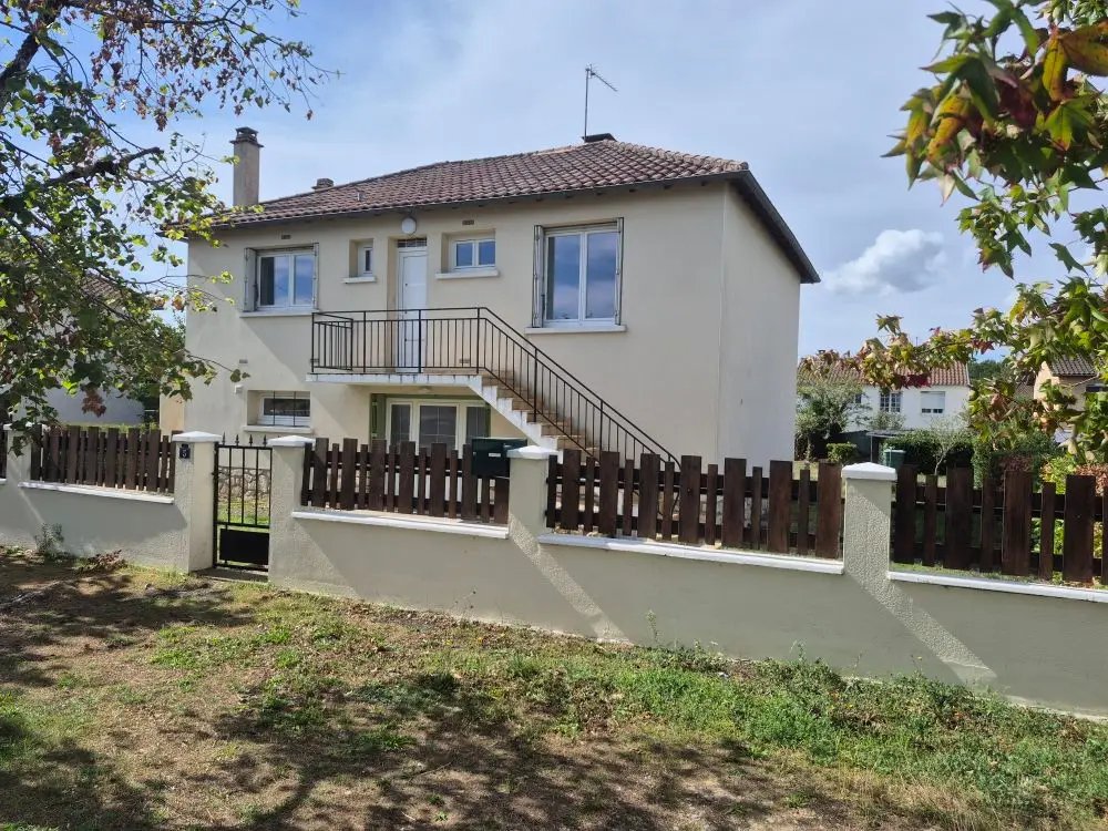 Appartement à louer, 62m², Gençay