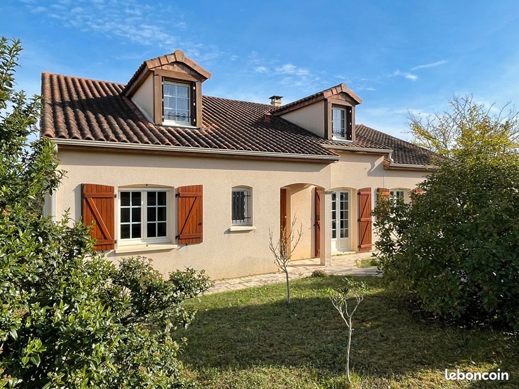 Maison à louer, 142m², Nouaillé-Maupertuis