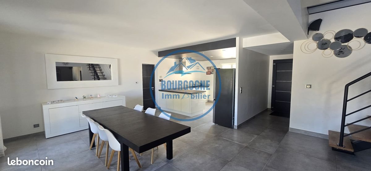 Maison à vendre, 200m², Virey-le-Grand