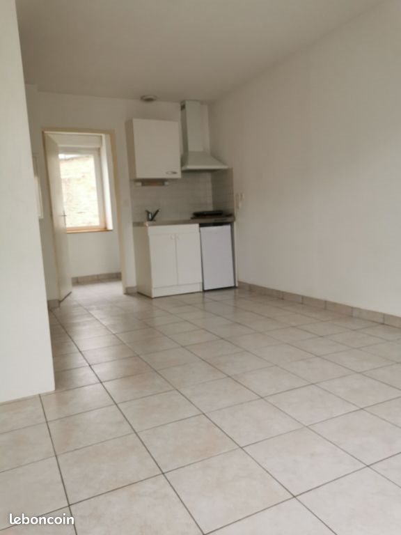 Appartement à louer, 22m², Châteauneuf-du-Faou