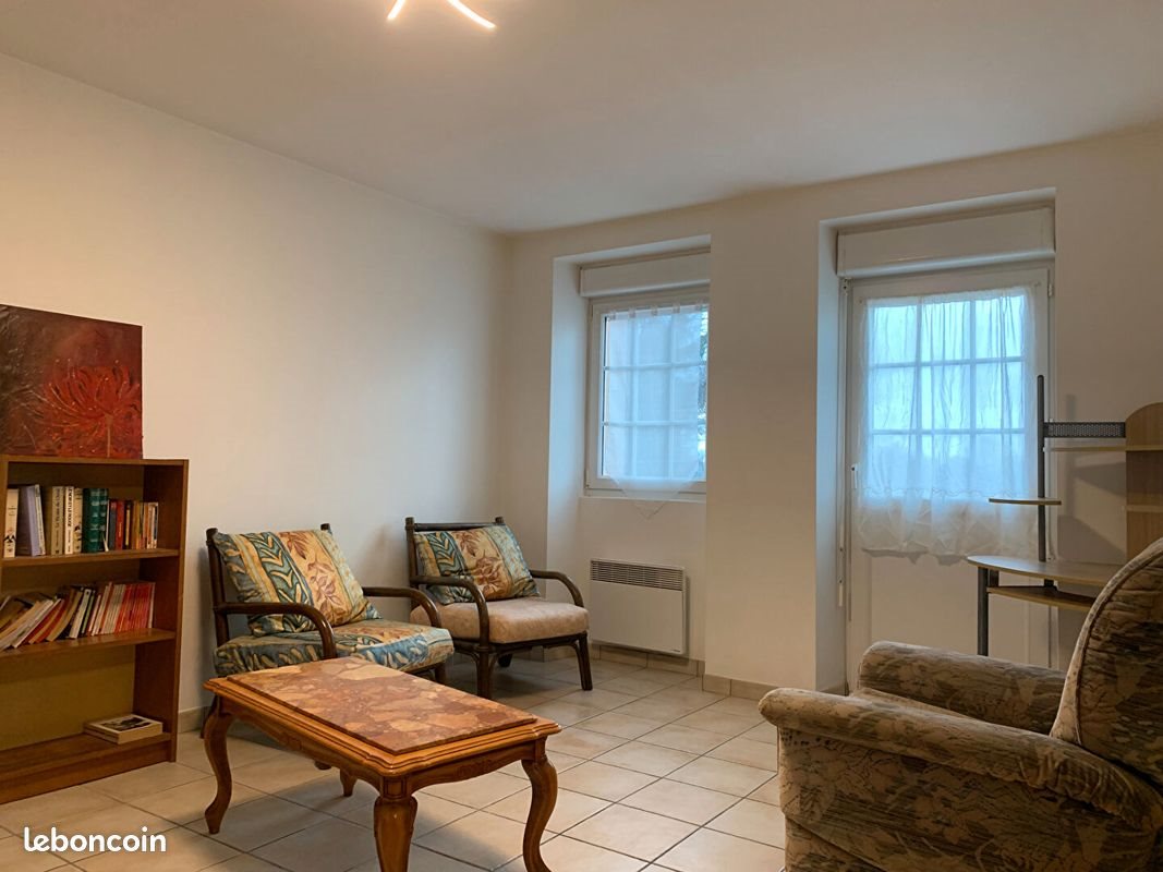 Maison à louer, 84m², Carhaix-Plouguer