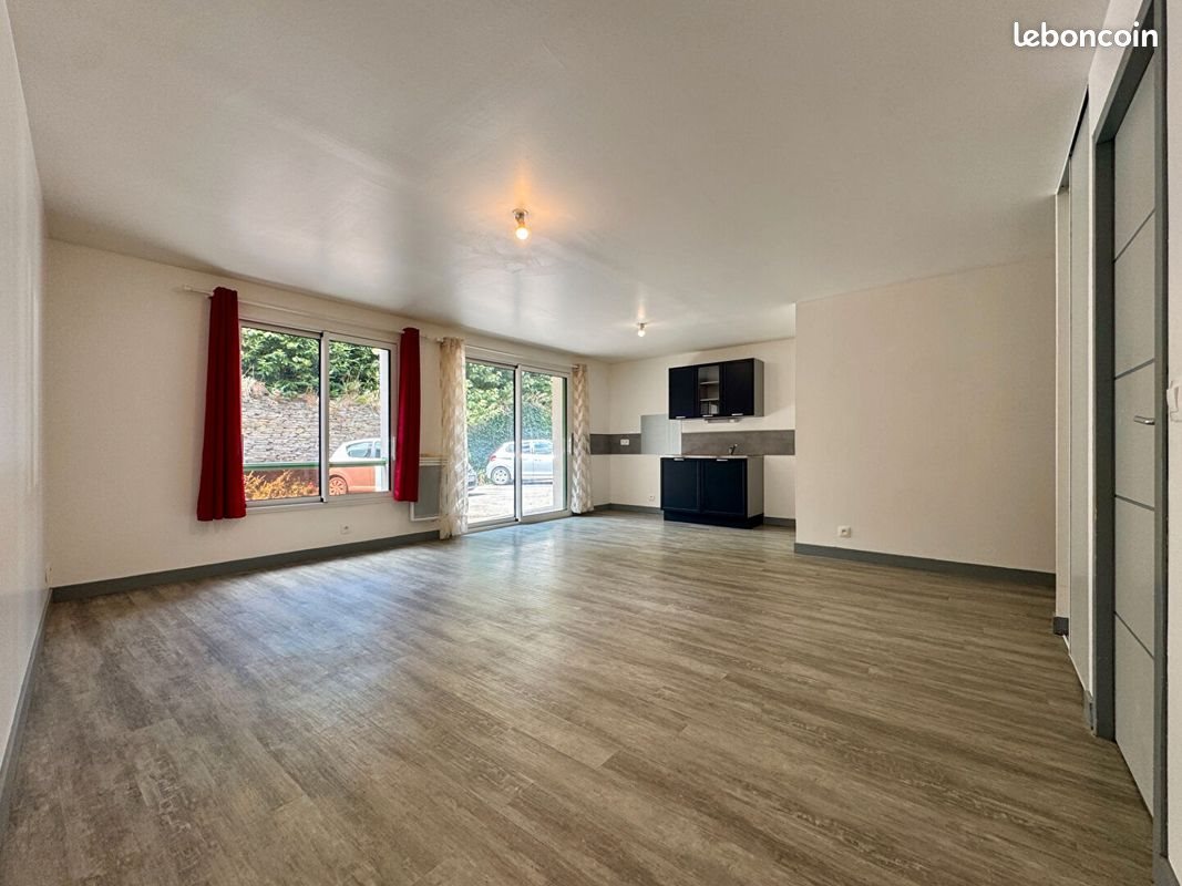 Appartement à louer, 53m², Pleyben
