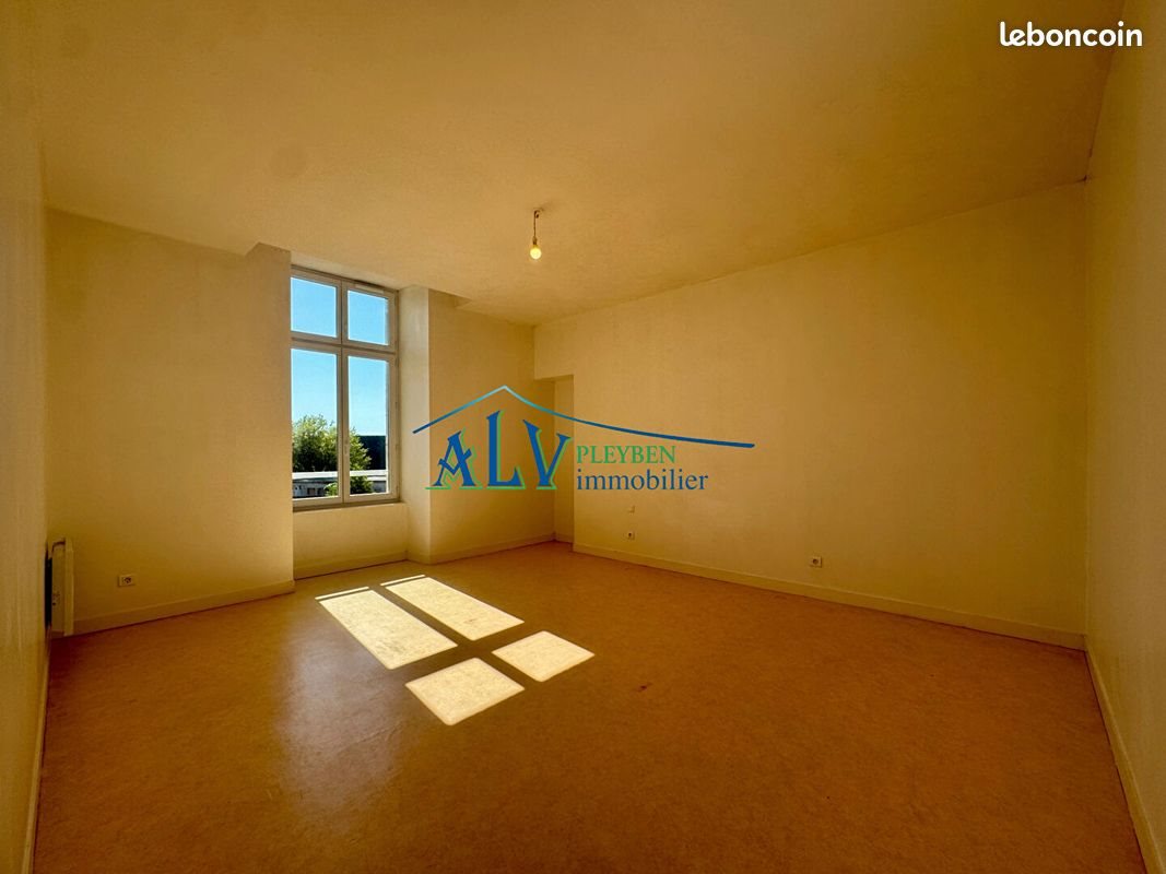 Appartement à louer, 90m², Pleyben