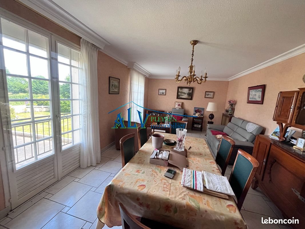Maison à vendre, 121m², Plonévez-du-Faou