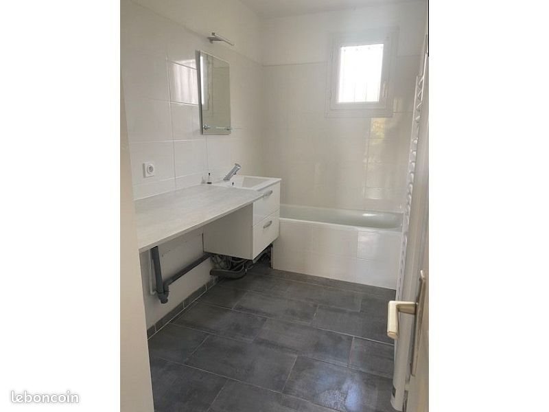 Maison à louer, 80m², Véron