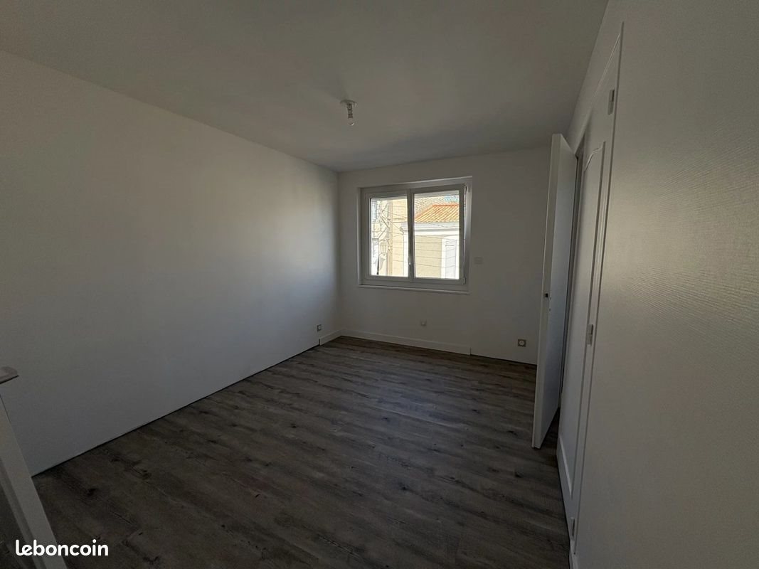 Appartement à louer, 55m², Niort