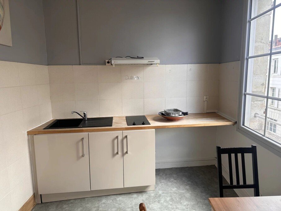 Appartement à louer, 27m², Niort