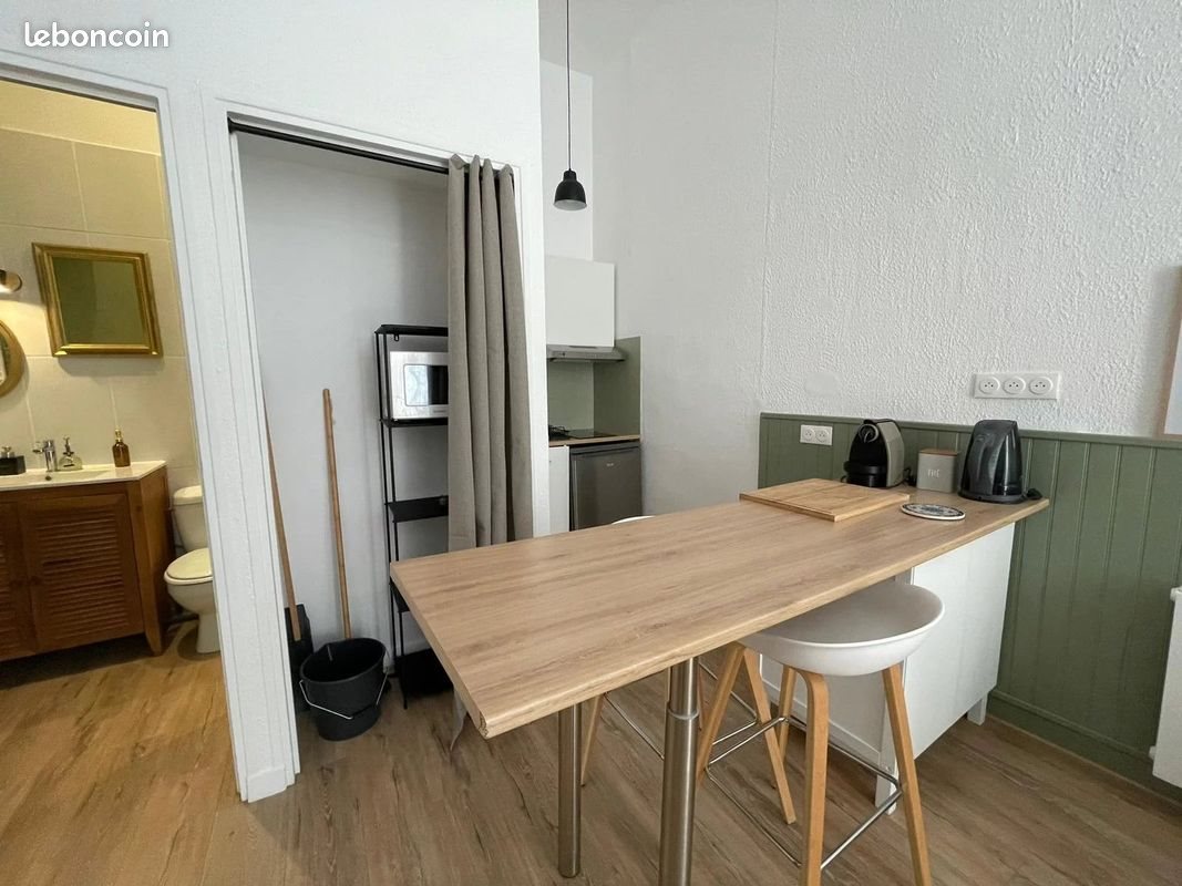 Appartement à louer, 25m², Niort