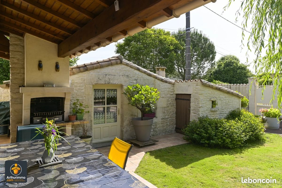 Maison à vendre, 292m², Vallans
