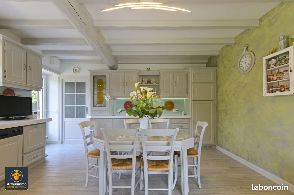 Maison à vendre, 292m², Vallans