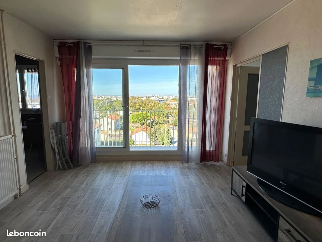 Appartement à louer, 47m², La Rochelle