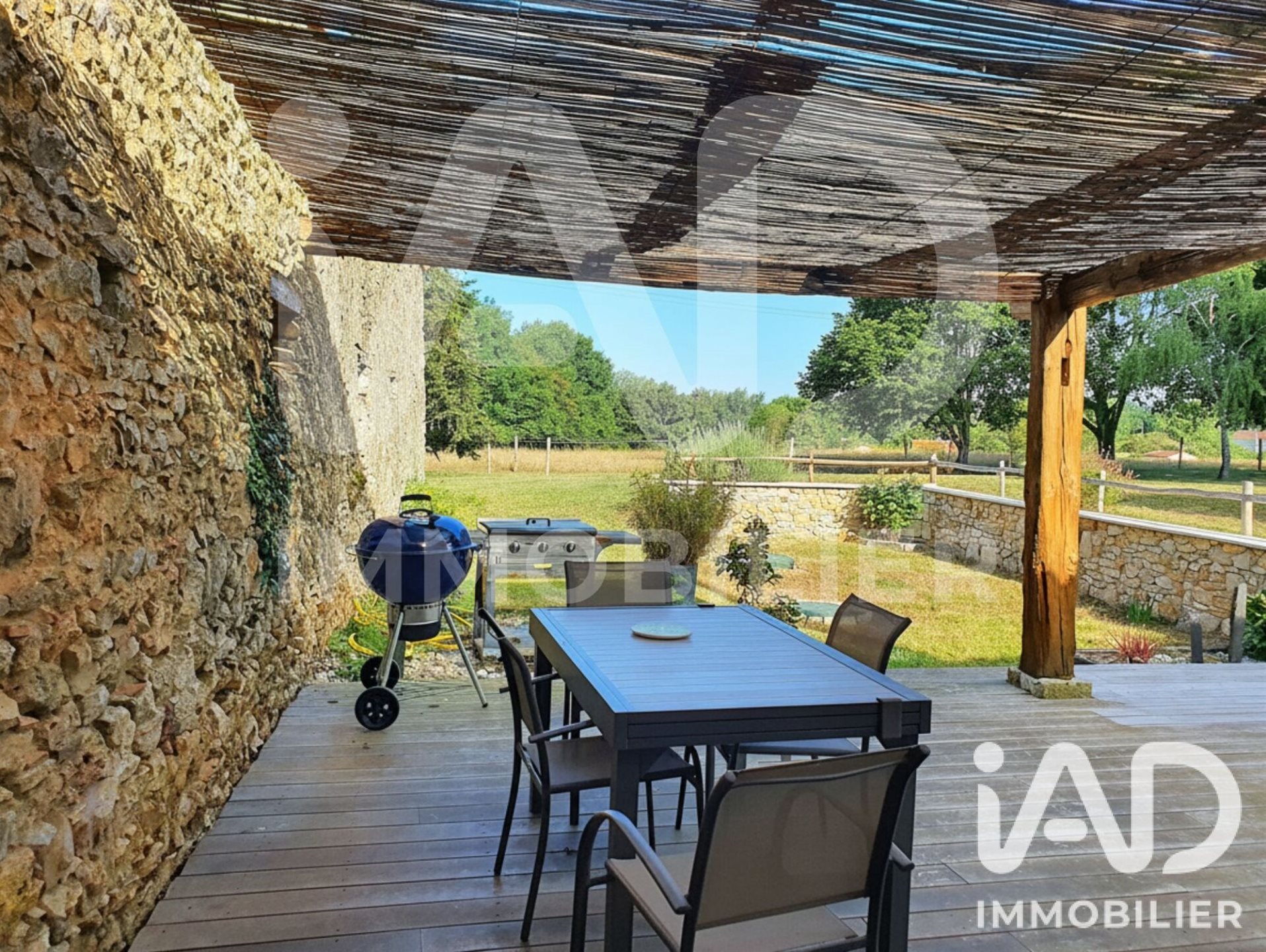 Maison à vendre, 136m², Chasseneuil-sur-Bonnieure