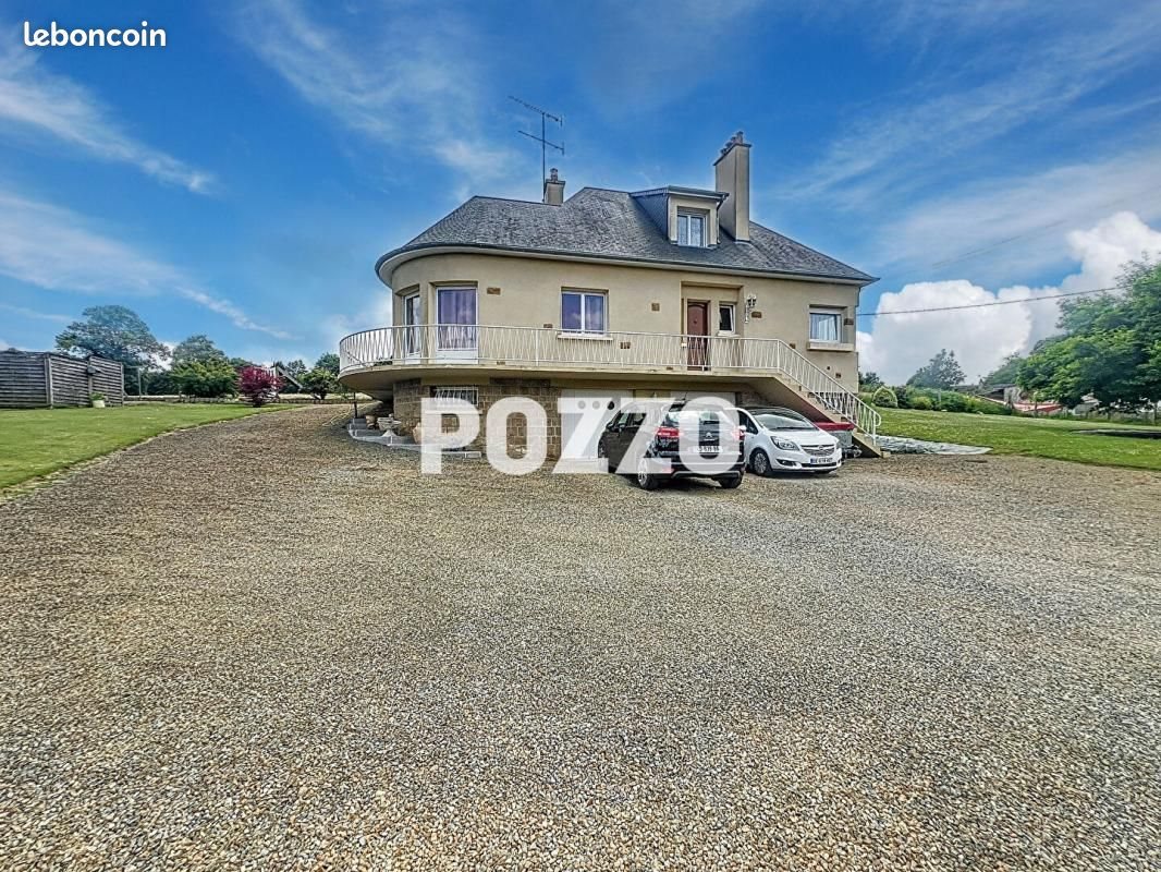 Maison à vendre, 120m², Saint-Hilaire-du-Harcouët