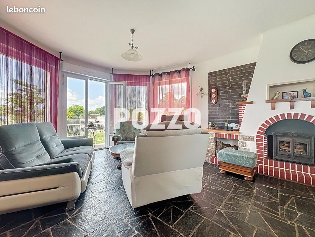 Maison à vendre, 120m², Saint-Hilaire-du-Harcouët