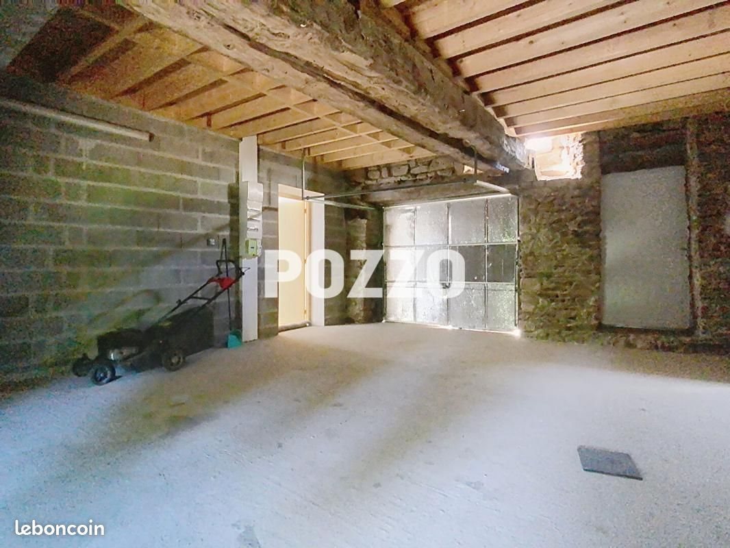 Maison à vendre, 107m², Sougéal
