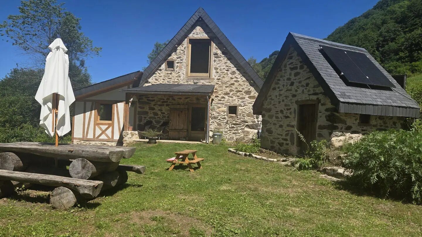 Maison à vendre, 97m², Ercé