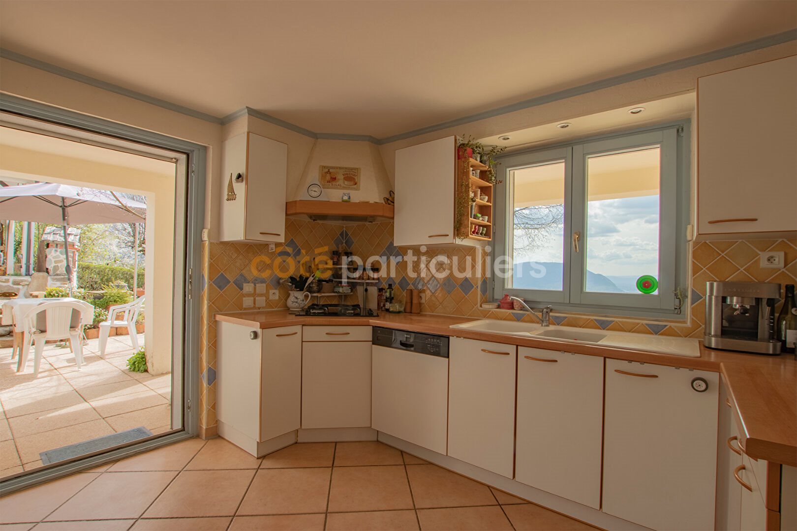 Maison à vendre, 145m², Cranves-Sales
