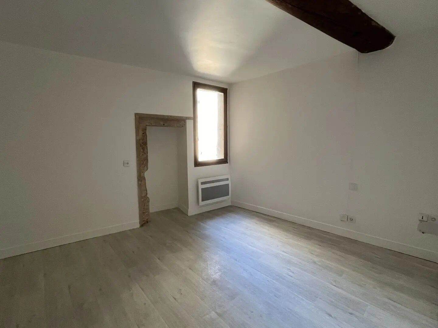 Appartement à louer, 27m², Sommières