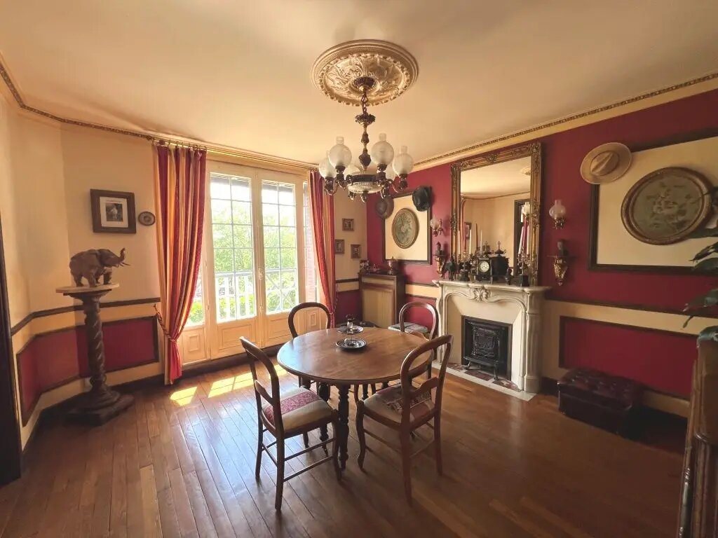 Maison à vendre, 220m², Fontainebleau
