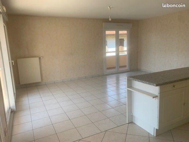 Appartement à louer, 69m², Challes-les-Eaux